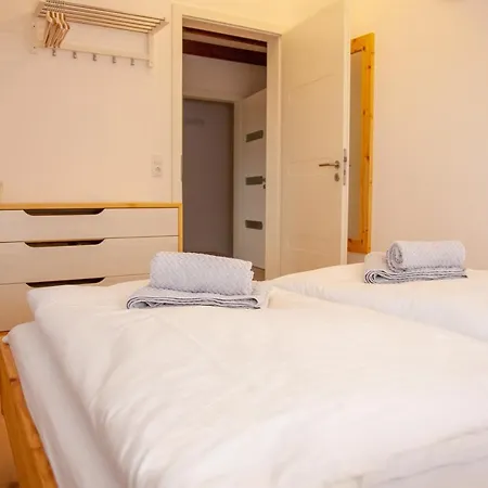 Am Ufer An Der Mueritz