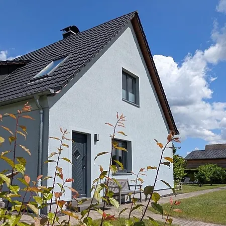 Apartment Am Ufer An Der Mueritz